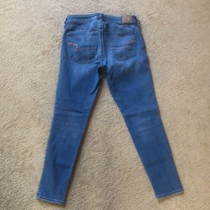 American Eagle skinny jeans